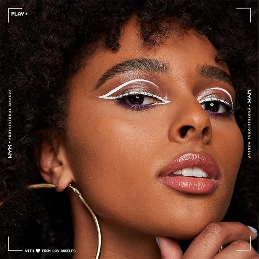 قلم تحديد العيون السائل ميك اب ايبيك وير بروفيشنال ميكاب ابيك وير، محدد عيون مقاوم للماء يدوم طويلًا - ابيض من ان واي اكس