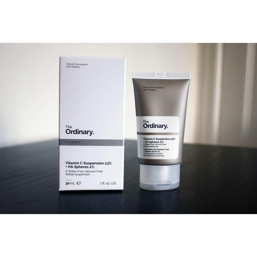 سيروم لتفتيح وترطيب البشرة بخلاصة فيتامين سي من ذا أورديناري -30 مل