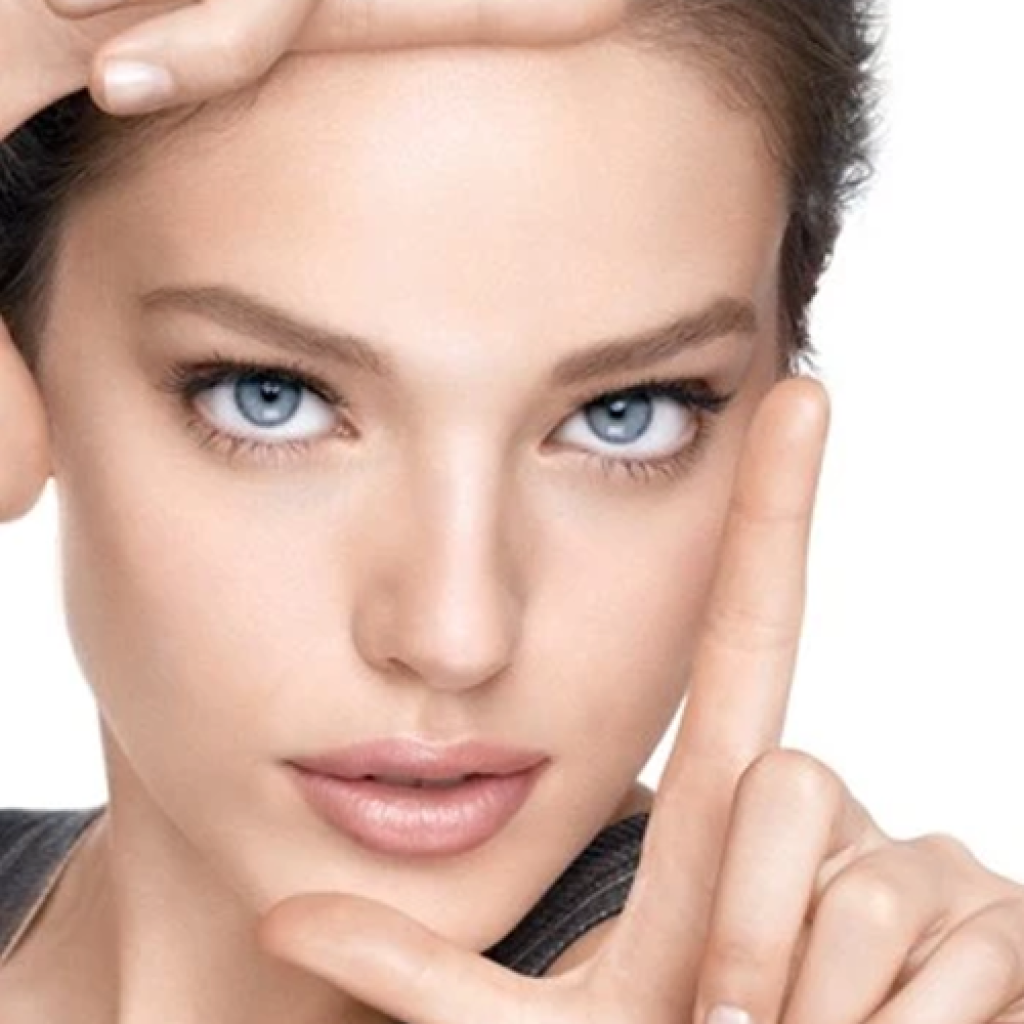 ماسكارا مبتكرة من ماركة ميبلين