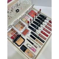 بوكس مكياج Rosebery المتكامل