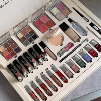 بوكس مكياج Harmony