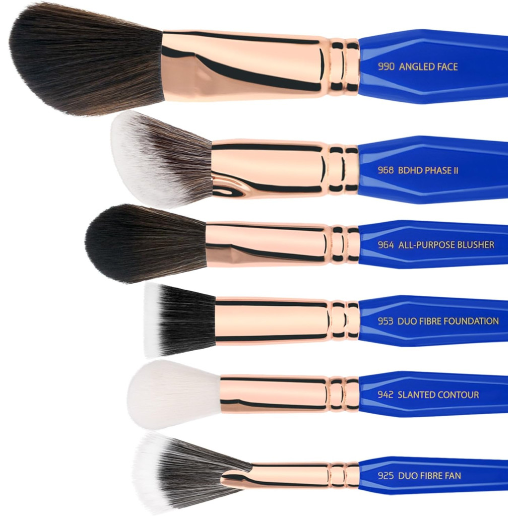 فرش مكياج كاملة من جولدن تراينجل من بديليوم تولز 15 قطعة، مجموعة المرحلة الثالثة