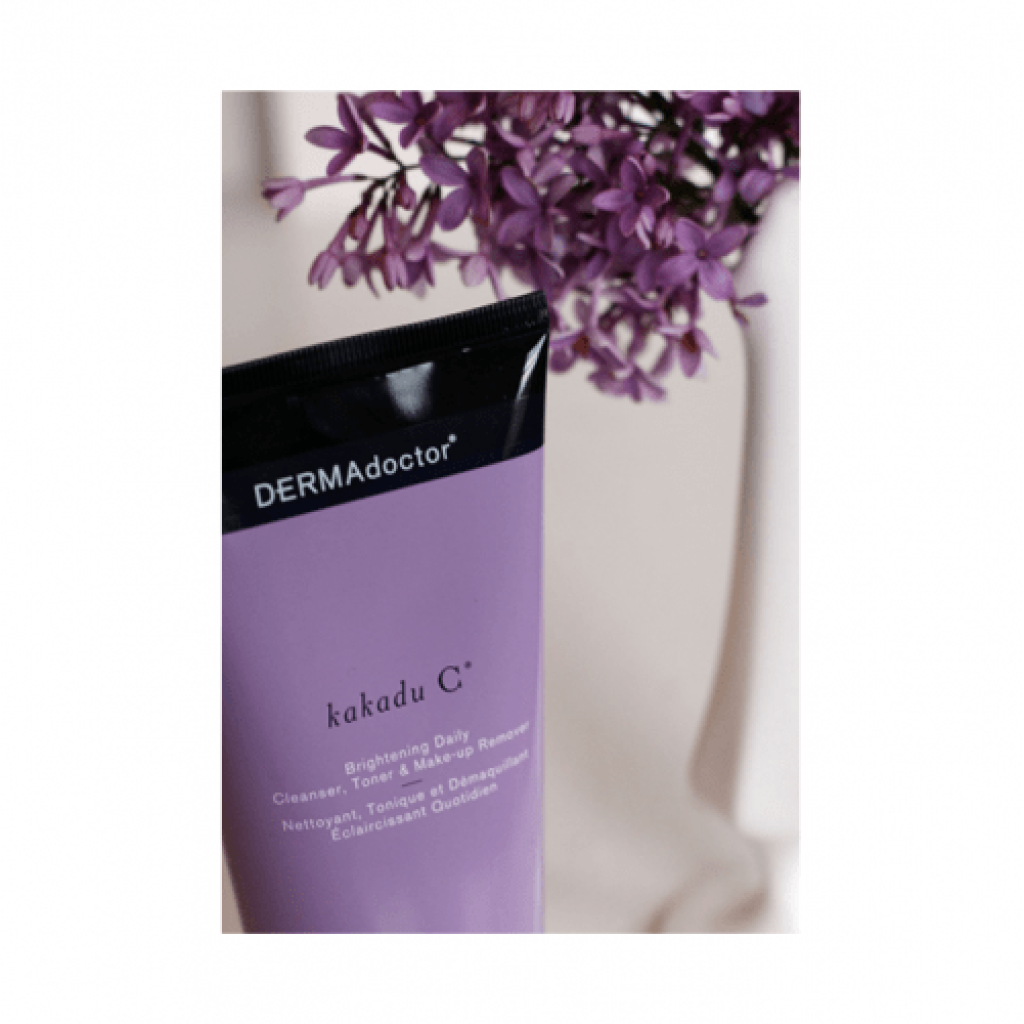 منظف وتونر ومزيل مكياج كاكادو سي من ديرما دكتور - 210مل