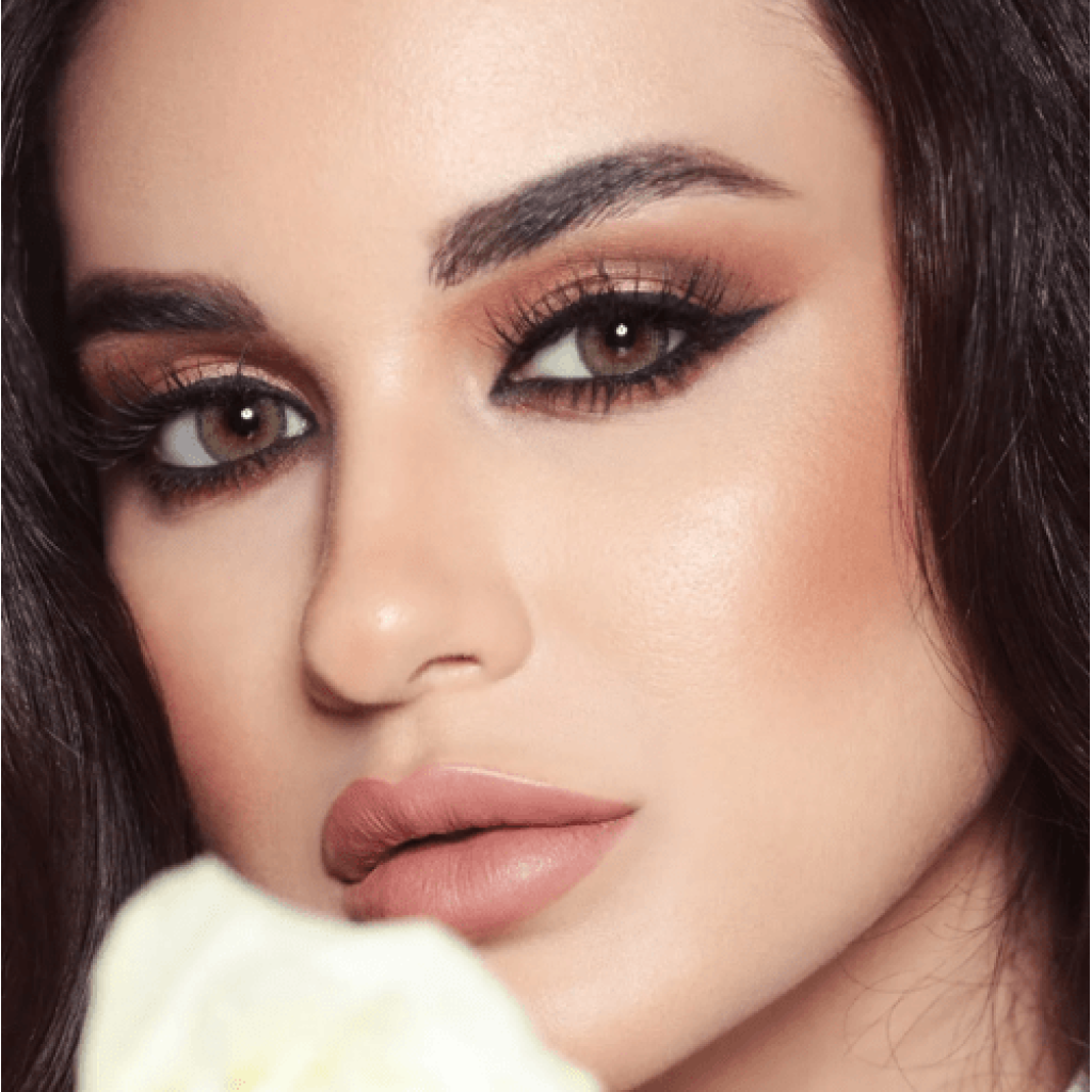 عدسات ملونة من ديفا - اوليفيان