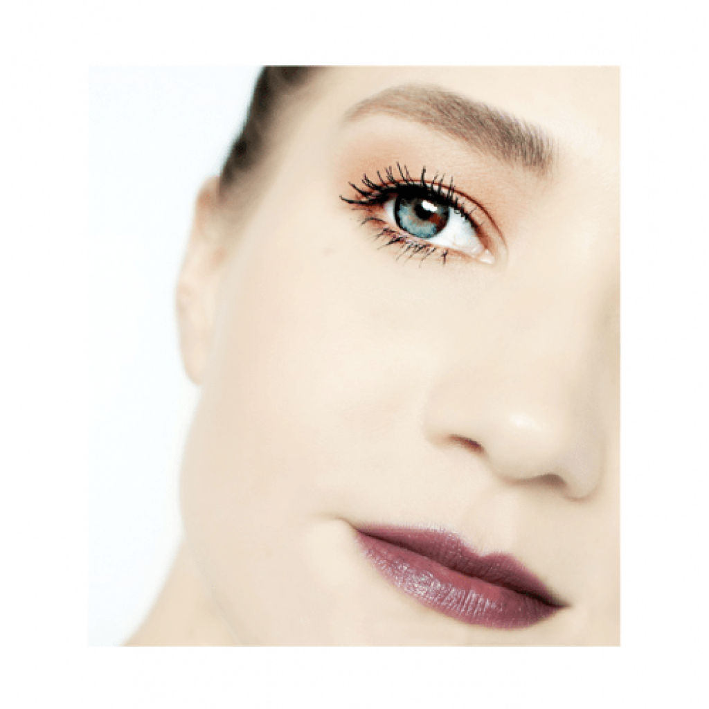 احمر شفاه من ايسنس - 19