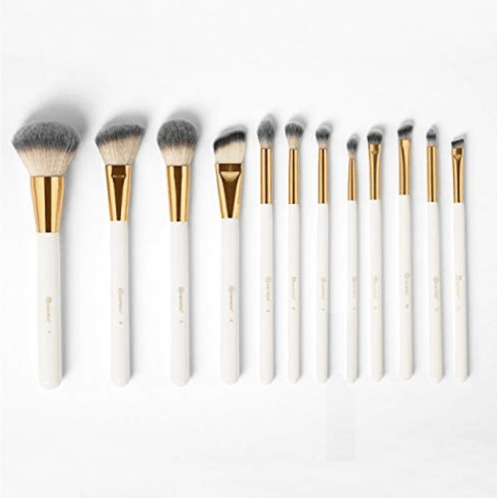 مجموعة فرش مكياج اليغانس أبيض من بي اتش كوزماتيكس -12 قطعة