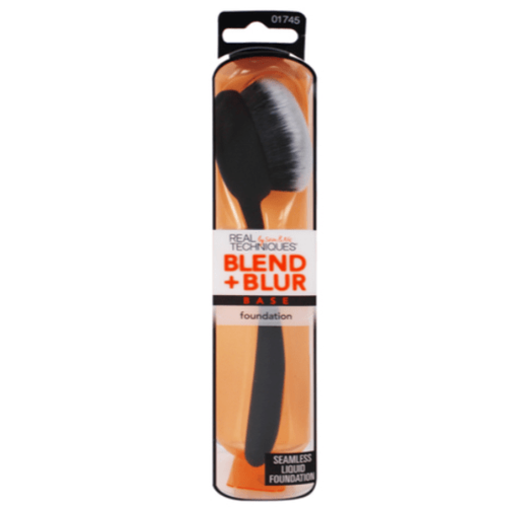 فرشاة بليند بلير فاونديشن من ريل تكنيك