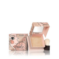 هايلايتر بودرة كوكي بوكس او من بنفت